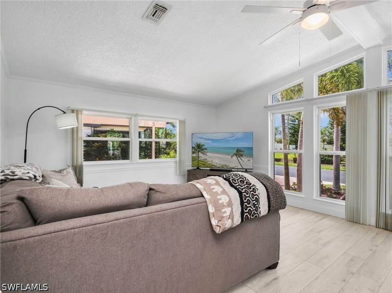 2 bedroom ManufacturedHome at 58 Oceans Blvd 58, Windjammer Village Of Naples, Naples — photo 5