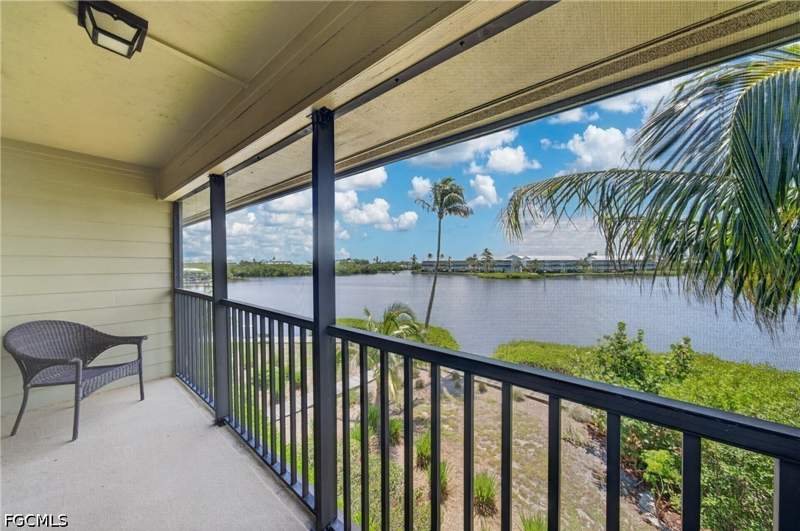 2 bedroom Condominium at 16600 Bocilla Island Club Dr 35, Bocilla Island Club Condo, Bokeelia — photo 2