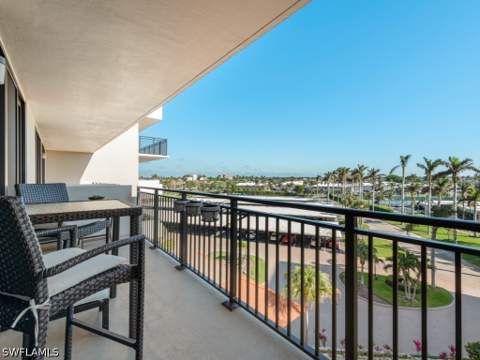 180 Seaview Ct 504, Marco Island FL - photo 10 of 31