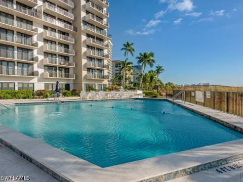 180 Seaview Ct 504, Marco Island FL - photo 24 of 31