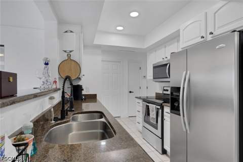 7578 Laurel Valley Rd, Fort Myers FL - photo 7 of 23
