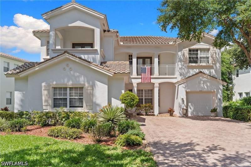5 bedroom SingleFamilyResidence at 2075 Par Dr, Valencia Country Club, Naples — photo 2