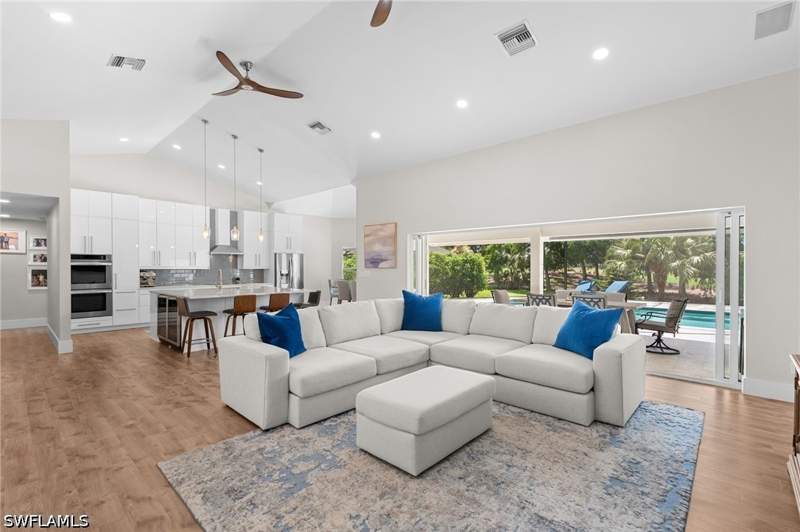 3 bedroom SingleFamilyResidence at 245 Monterey Dr, Valley Oak, Naples — photo 3
