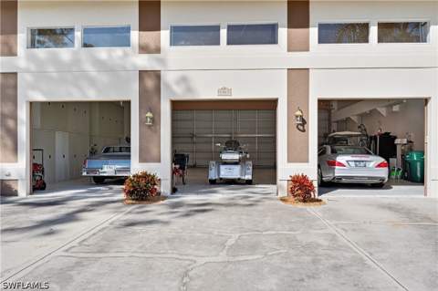 4060 Skyway Dr 45, Naples FL - photo 7 of 49