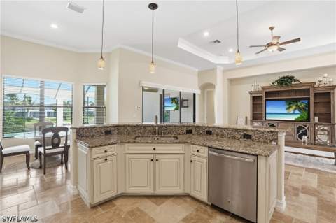 3266 Runaway Ln, Naples FL - photo 10 of 40
