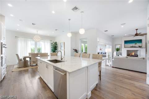 1571 Bonita Ln, Naples FL - photo 6 of 39