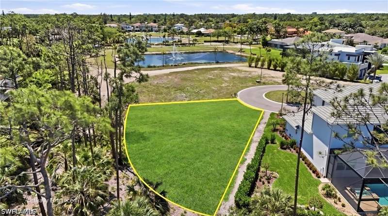 5 bedroom SingleFamilyResidence at 2969 Coco Lakes Dr, Coco Lakes, Naples — photo 4