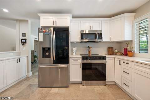 3680 Woodstork Ct, Fort Myers FL - photo 12 of 50