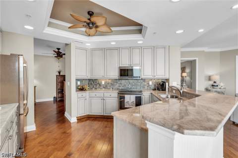 4137 Bay Beach Ln 585, Fort Myers Beach FL - photo 16 of 44