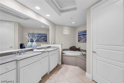 4137 Bay Beach Ln 585, Fort Myers Beach FL - photo 23 of 44