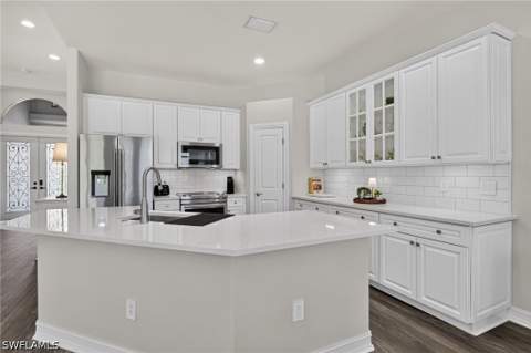 6062 Divot Ct, Naples FL - photo 10 of 41