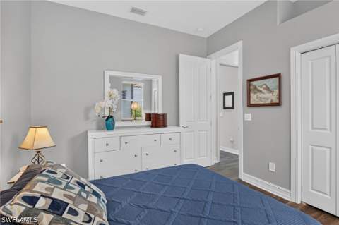 6062 Divot Ct, Naples FL - photo 18 of 41