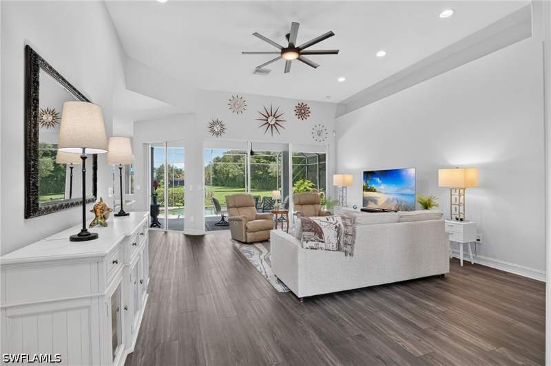 3 bedroom SingleFamilyResidence at 6062 Divot Ct, Prestwick Place, Naples — photo 5