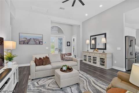 6062 Divot Ct, Naples FL - photo 8 of 41