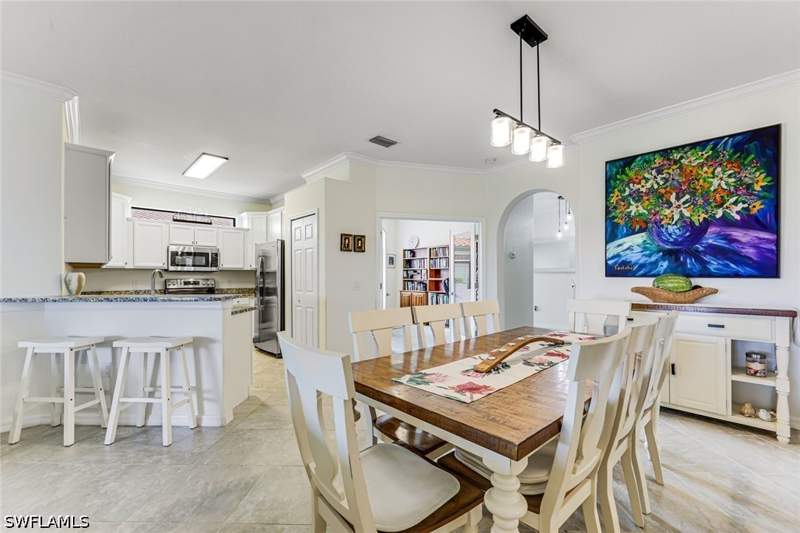 2 bedroom SingleFamilyResidence at 1427 Oceania Dr S, Artesia, Naples — photo 3