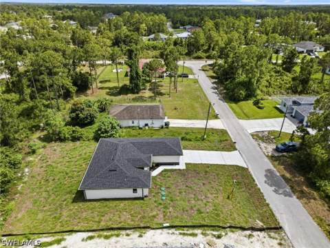 739 Fullerton Ave S, Lehigh Acres FL - photo 9 of 40
