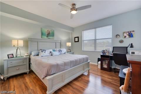 338 Newport Dr 1803, Naples FL - photo 9 of 13