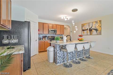 216 SW 29th St, Cape Coral FL - photo 7 of 33