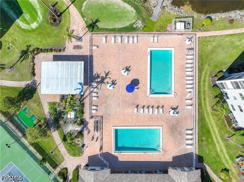 2 bedroom Condominium at 14871 Hole In 1 Cir Ph1, Golfview Golf & Racquet Club, Fort Myers — photo 3