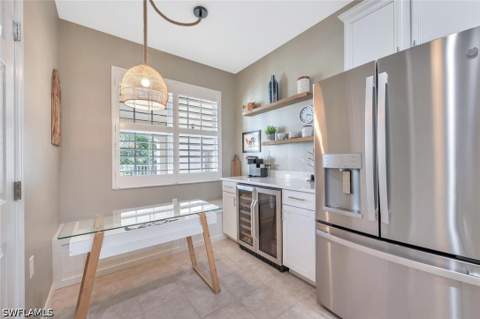 4833 Hampshire Ct 302, Naples FL - photo 9 of 38
