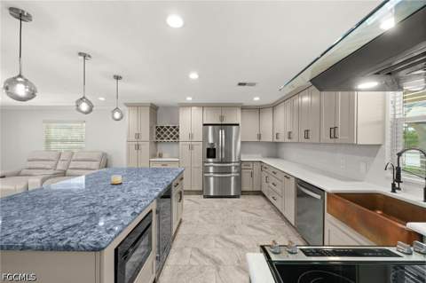 17741 Rebecca Ave, Fort Myers Beach FL - photo 11 of 45