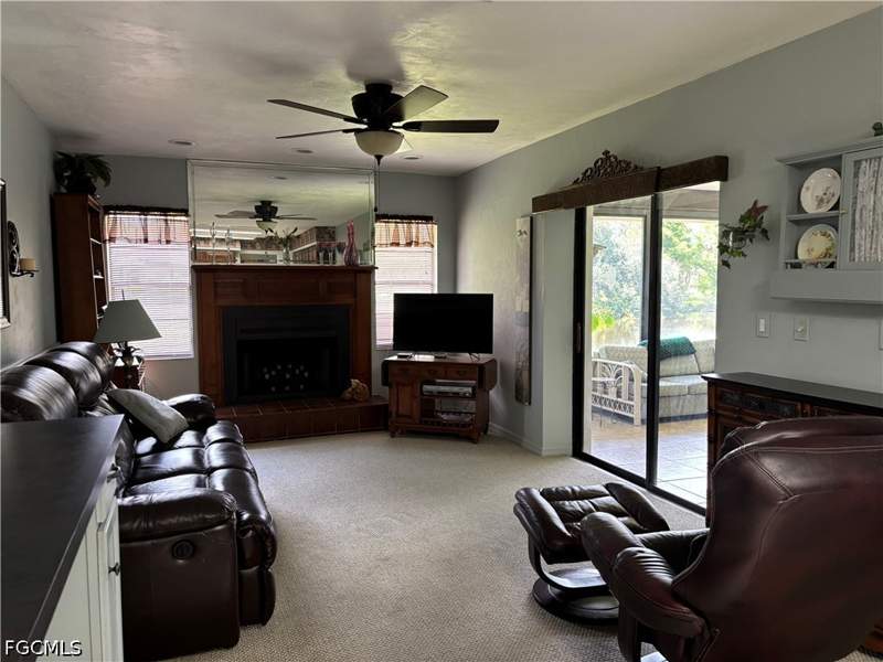 3 bedroom Attached at 5858 Wild Fig Ln, Wyldewood Lakes Condo, Fort Myers — photo 5