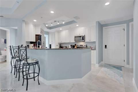 2743 1st St 2106, Fort Myers FL - photo 10 of 33