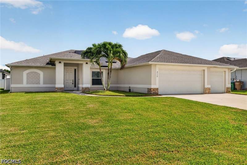 3 bedroom SingleFamilyResidence at 2115 SW 30th Ter, Cape Coral, Cape Coral — photo 2