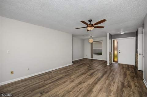 9782 Deerfoot Dr, Fort Myers FL - photo 15 of 30