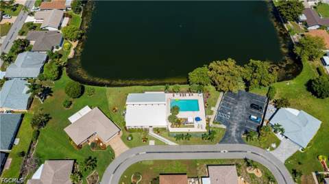 9782 Deerfoot Dr, Fort Myers FL - photo 7 of 30