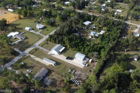 8111 Breeze Dr, North Fort Myers FL - photo 22 of 23