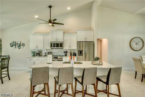 2104 SW 28th Ln, Cape Coral FL - photo 11 of 46