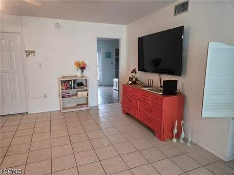 7400 College Pkwy 74D, Fort Myers FL - photo 6 of 36