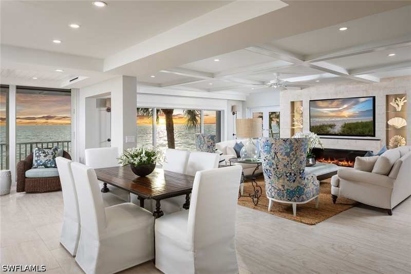 4 bedroom Condominium at 1285 Gulf Shore Blvd N 3B, Laurentians, Naples — photo 1