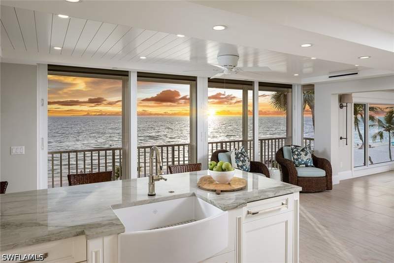 4 bedroom Condominium at 1285 Gulf Shore Blvd N 3B, Laurentians, Naples — photo 3
