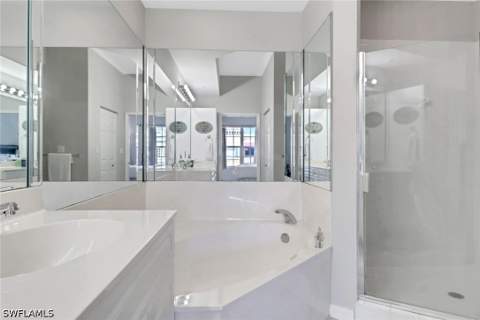 401 Bayfront Pl 3502, Naples FL - photo 9 of 22