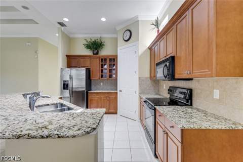 12584 Grandezza Cir, Estero FL - photo 11 of 25