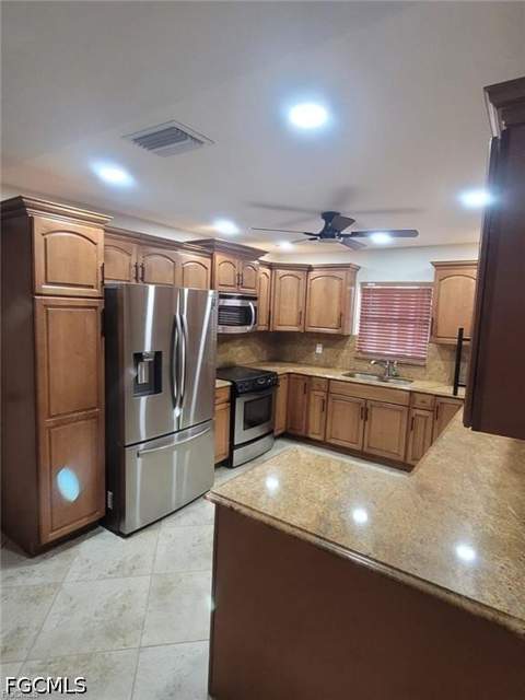 1124 SE 4th St, Cape Coral FL - photo 22 of 23