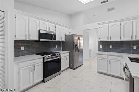 7780 Scarlet Ct, Naples FL - photo 9 of 33