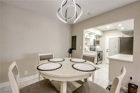 2544 1st St 107, Fort Myers FL - photo 7 of 30