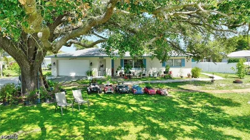 3 bedroom SingleFamilyResidence at 1701 Ridgecrest ST, WEDGEWOOD, Lehigh Acres — photo 2