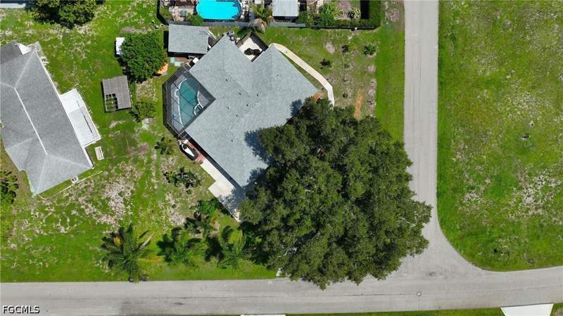 3 bedroom SingleFamilyResidence at 1701 Ridgecrest ST, WEDGEWOOD, Lehigh Acres — photo 4