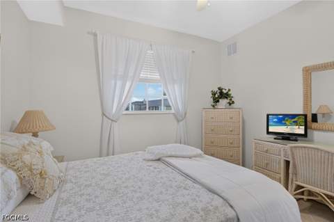 6820 Sterling Greens Pl 402, Naples FL - photo 21 of 39