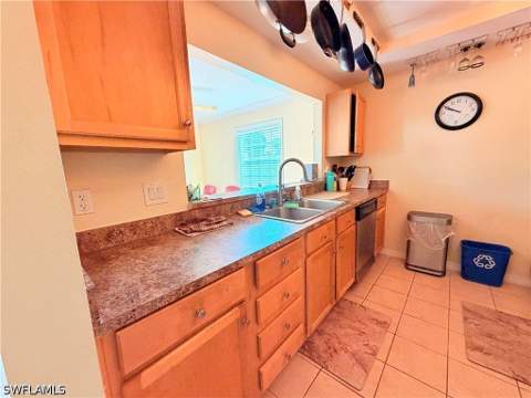 3322 N Key Dr 1, North Fort Myers FL - photo 10 of 25