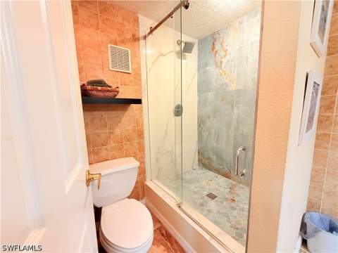 3322 N Key Dr 1, North Fort Myers FL - photo 16 of 25