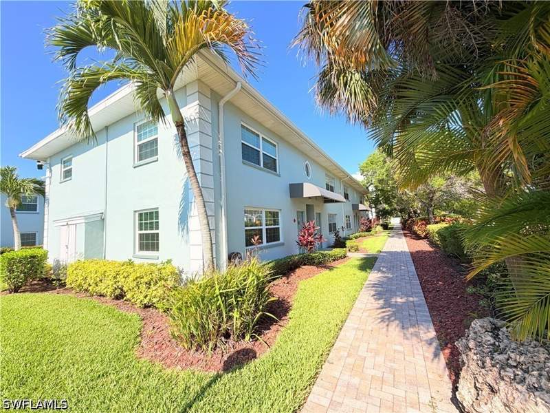 1 bedroom Condominium at 3322 N Key Dr 1, Palms At Waters Edge, North Fort Myers — photo 2
