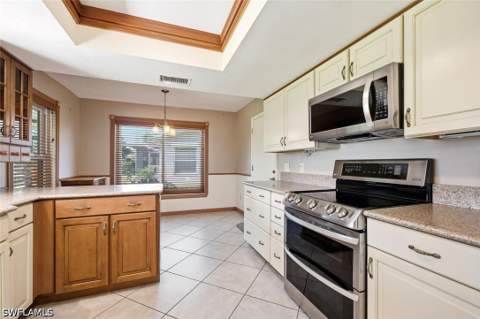 120 Fleur De Lis Ln, Naples FL - photo 11 of 35
