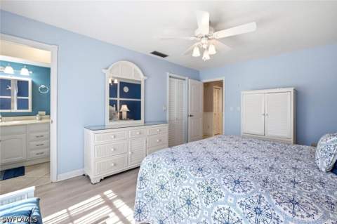 120 Fleur De Lis Ln, Naples FL - photo 16 of 35