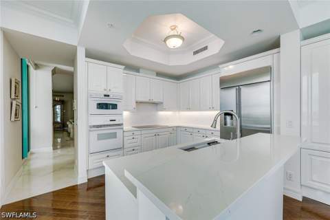 960 Cape Marco Dr 1702, Marco Island FL - photo 12 of 49