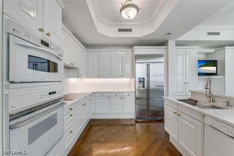 960 Cape Marco Dr 1702, Marco Island FL - photo 13 of 49